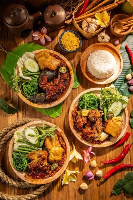 Catering for pilgrim groups from Indonesia